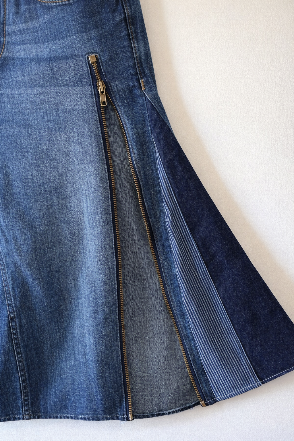 Reworked Denim Midi Skirt With Side Zipper Slit Y2K Blue | Bardo