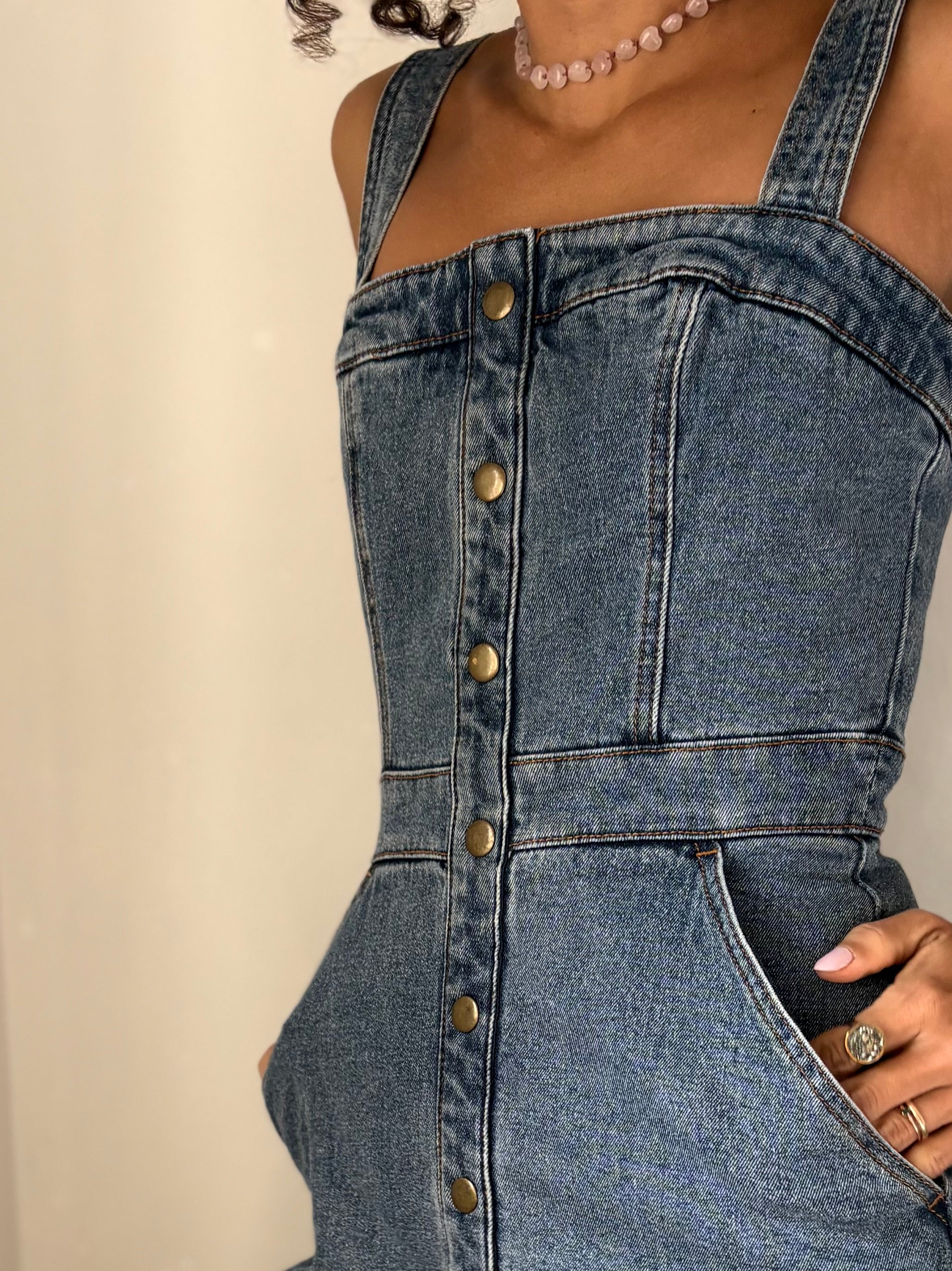 Vintage Denim Mini Dress – Fitted Button Front Sleeveless Size XS 34 | BARDO