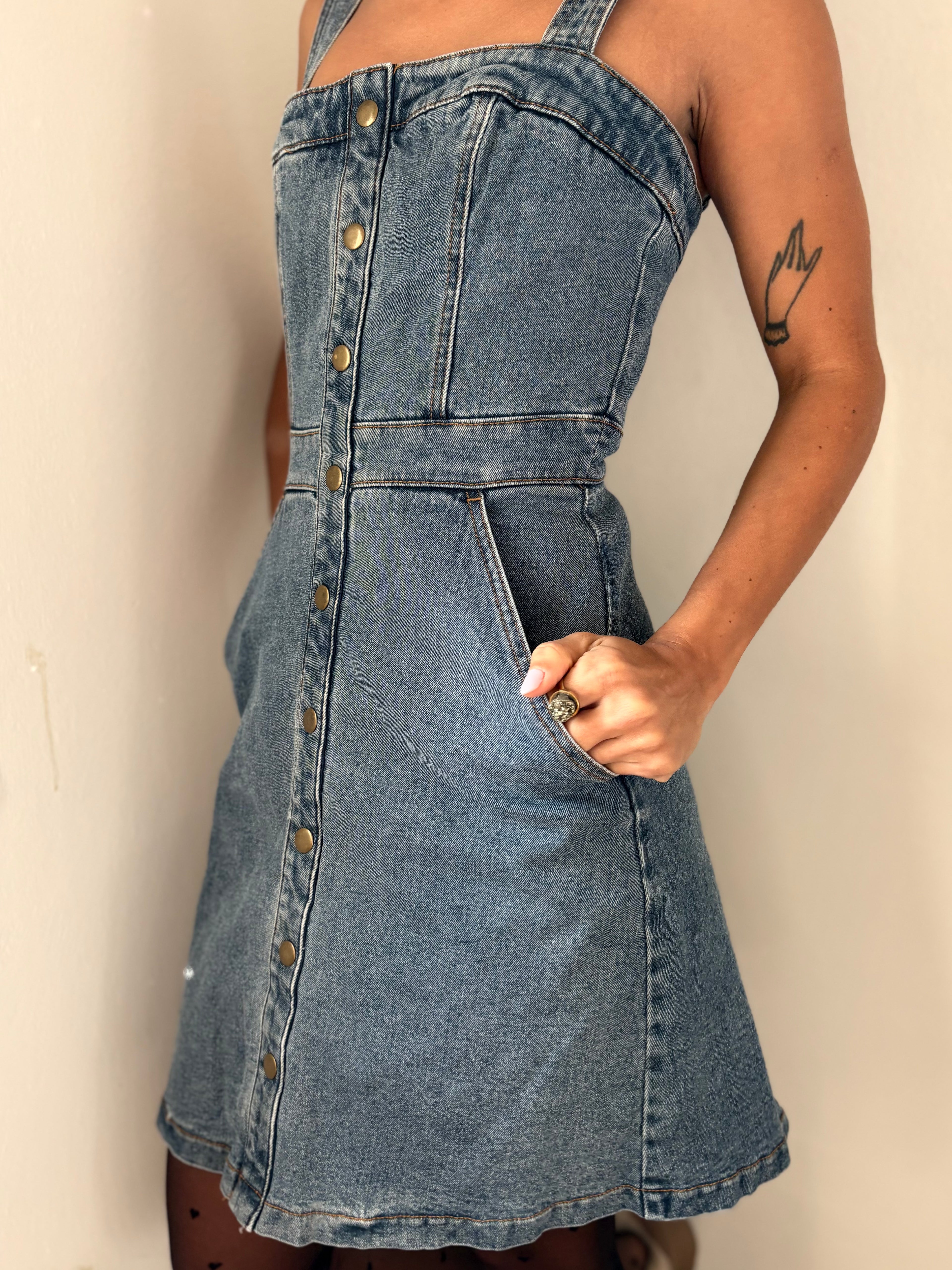 Vintage Denim Mini Dress – Fitted Button Front Sleeveless Size XS 34 | BARDO