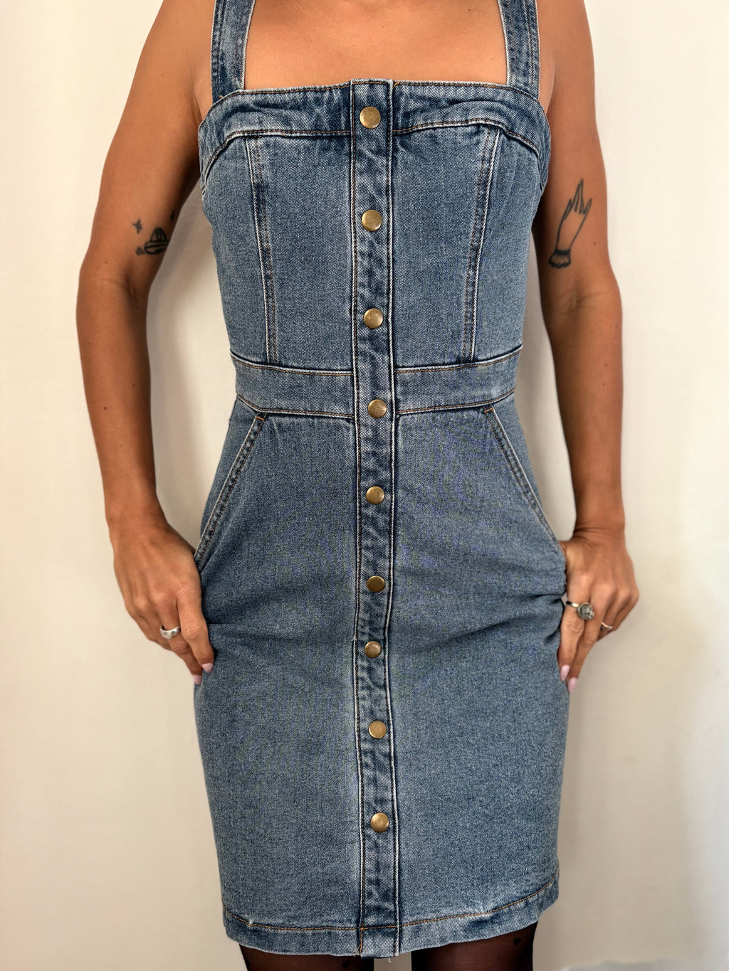 Vintage Denim Mini Dress – Fitted Button Front Sleeveless Size XS 34 | BARDO