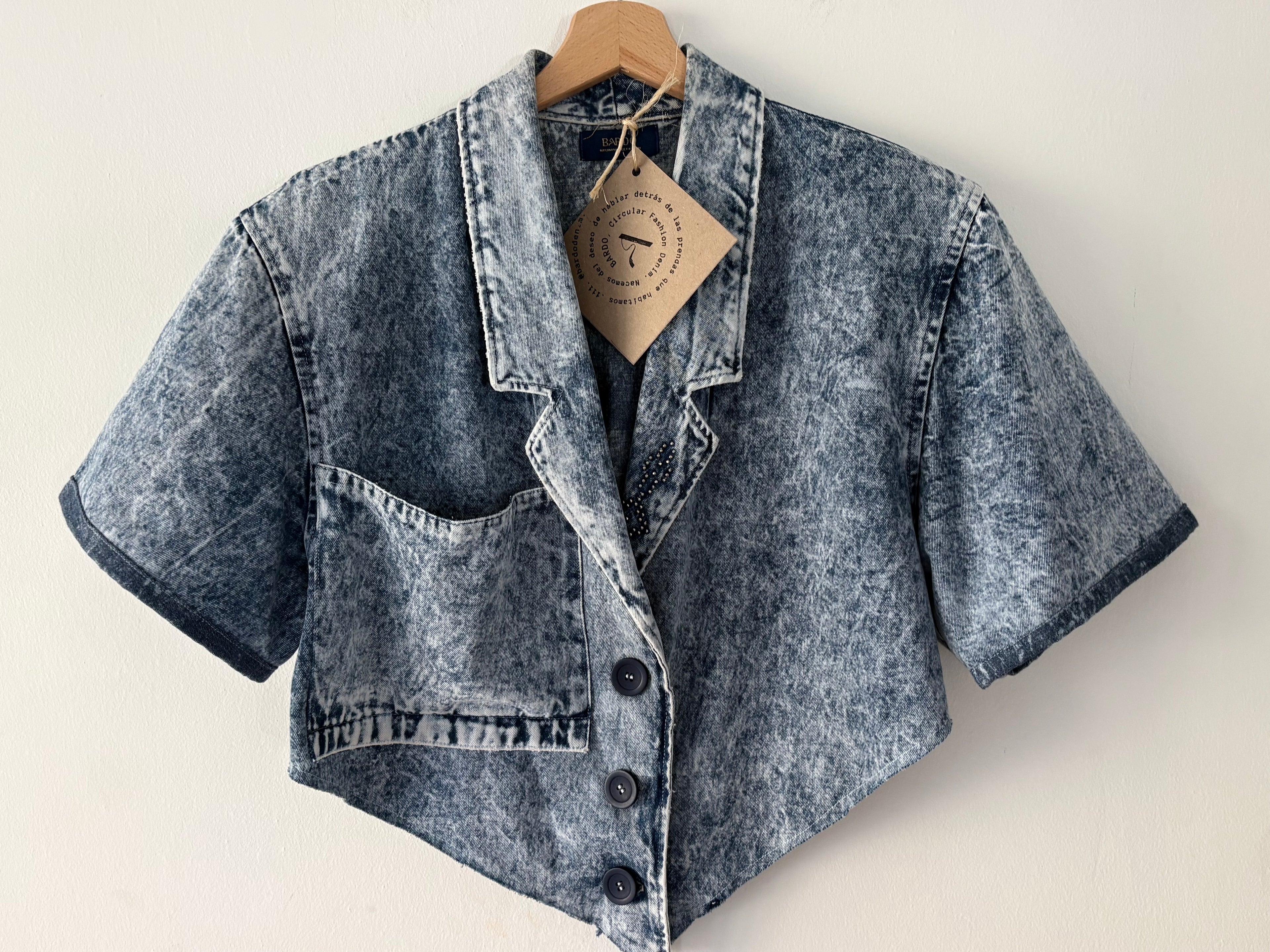 Unique Reworked 80s Cropped Denim Blazer Open Back Blue | Bardo