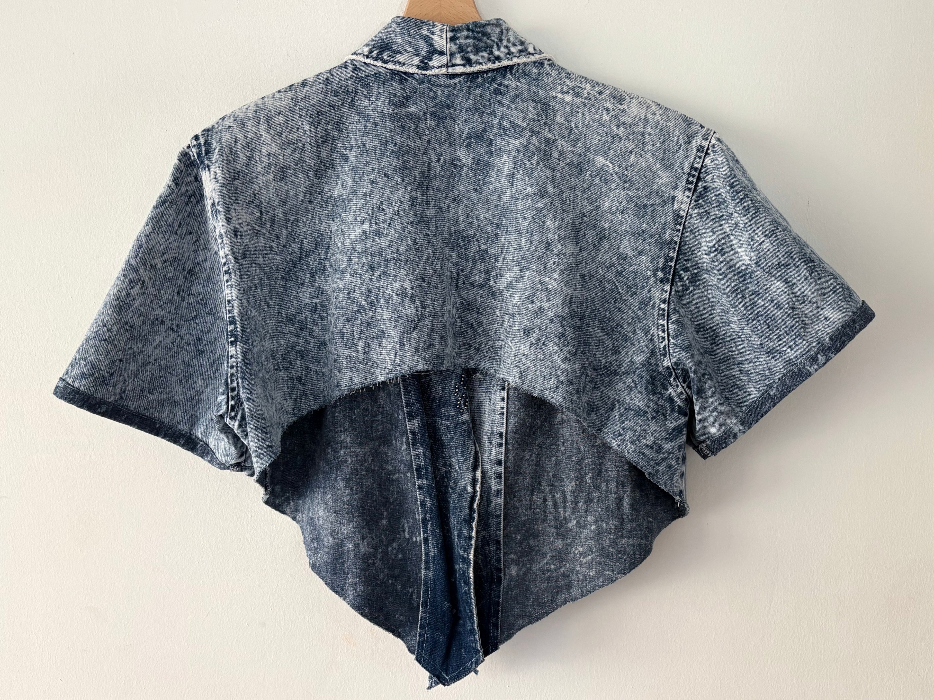 Unique Reworked 80s Cropped Denim Blazer Open Back Blue | Bardo