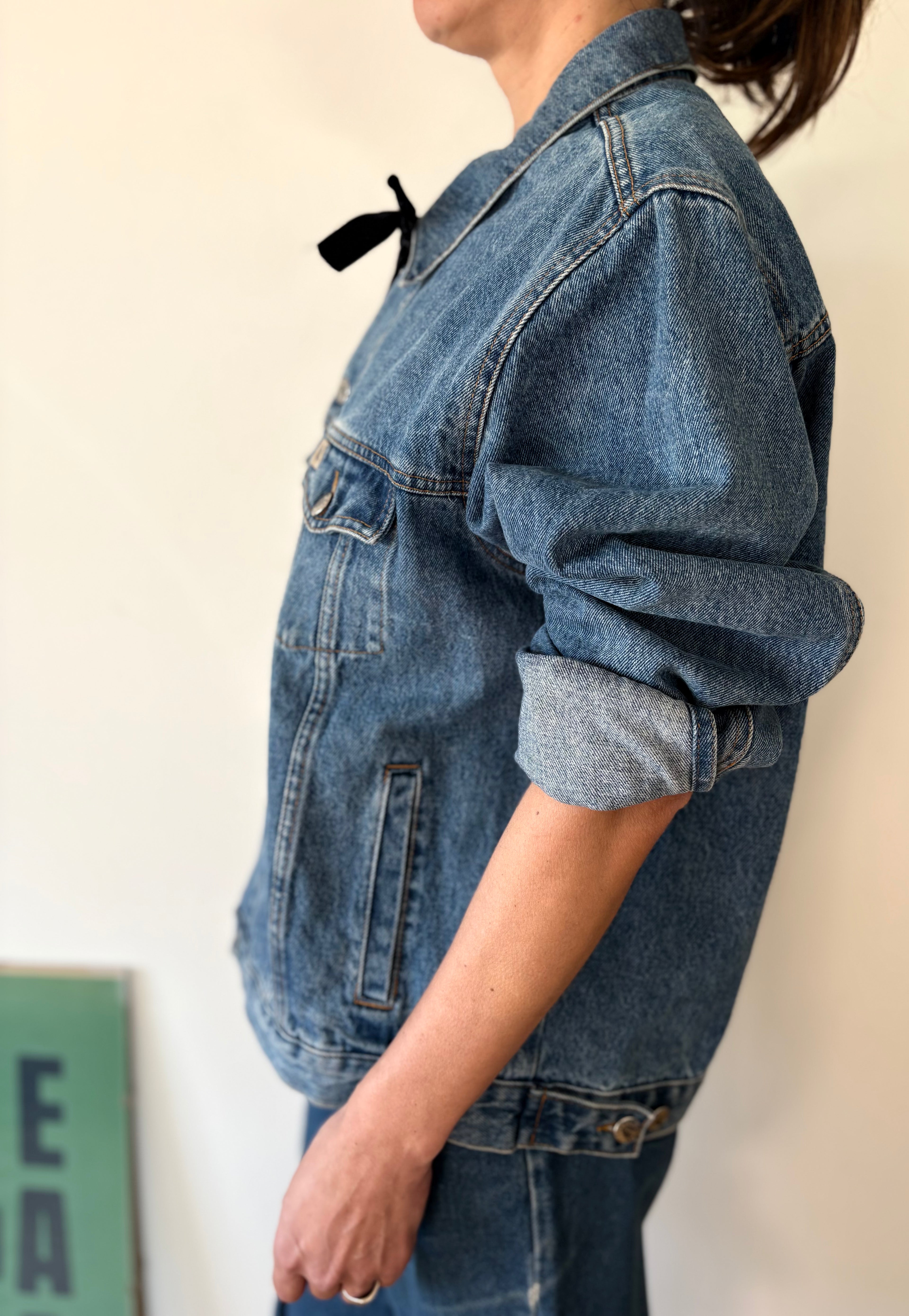 90s Denim Jacket Classic Button Front Double Stitch 100% Cotton Blue Unique | Bardo