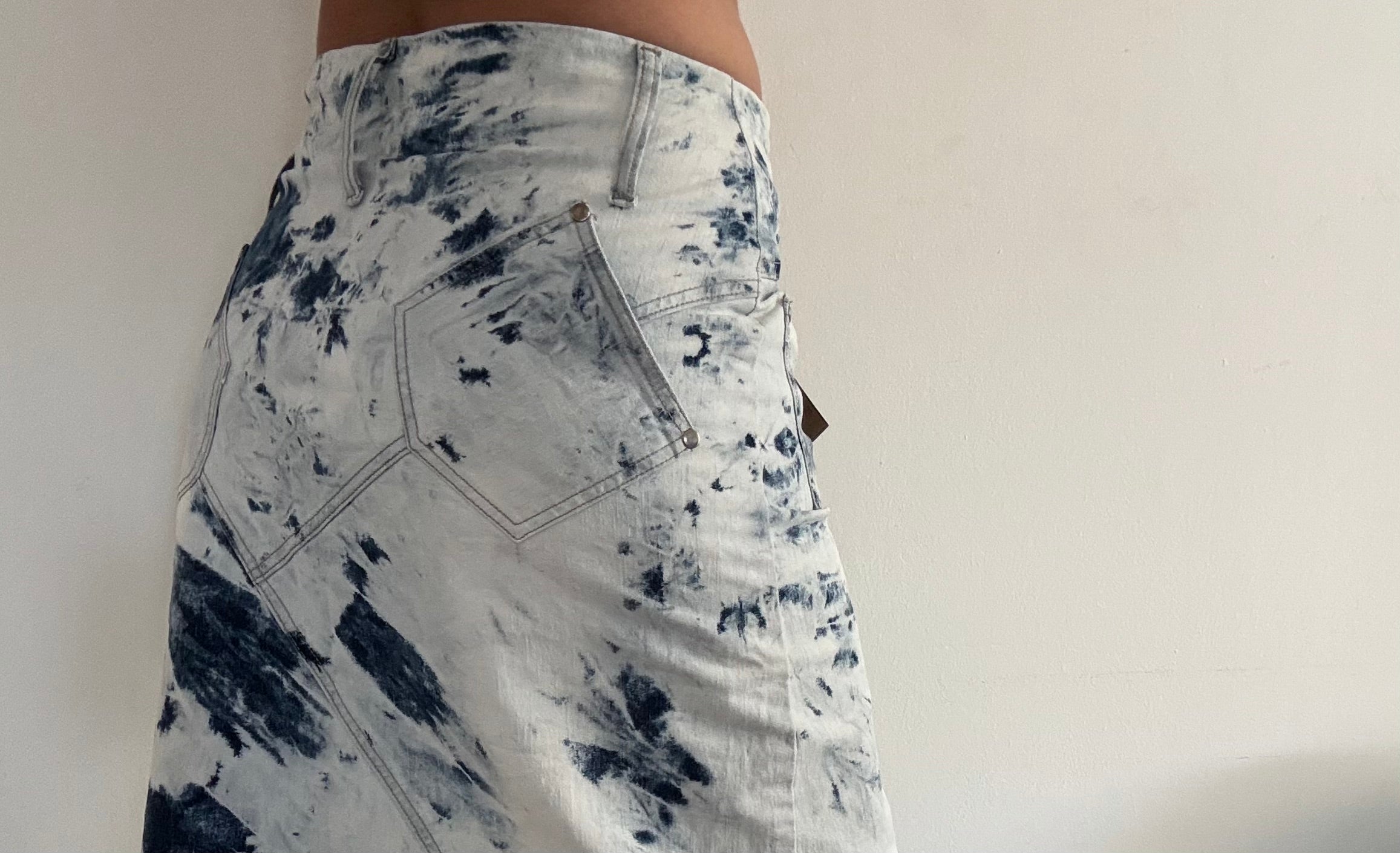 Vintage Nevada Asymmetric Denim Skirt Tie Dye Blue White XL | Bardo